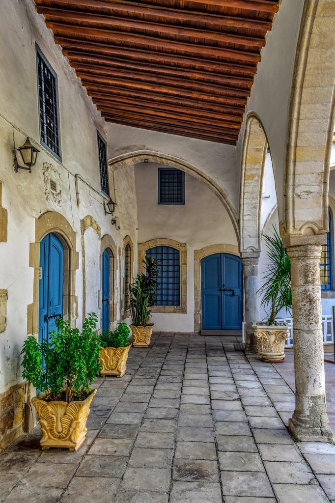 gcb3de4ba75fda84a2c98fae529c5f196e96bb515313726fb61bbb1a14843db0e5397b1ca1176620d6851032b7fdd43fc05abae59de041b178d52f41ae58a700e 1280 4120589 stoa, alley, arcade, architecture, traditional, larnaca, cyprus, alley, larnaca, larnaca, larnaca, cyprus, cyprus, cyprus, cyprus, cyprus